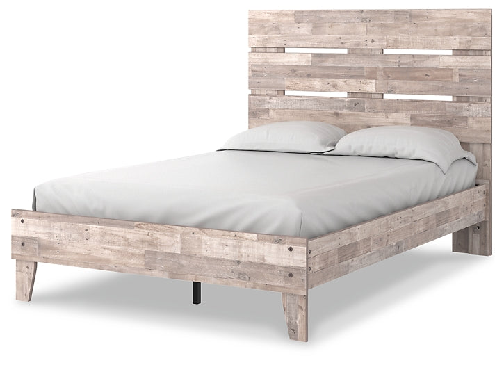 Neilsville Panel Platform Bed