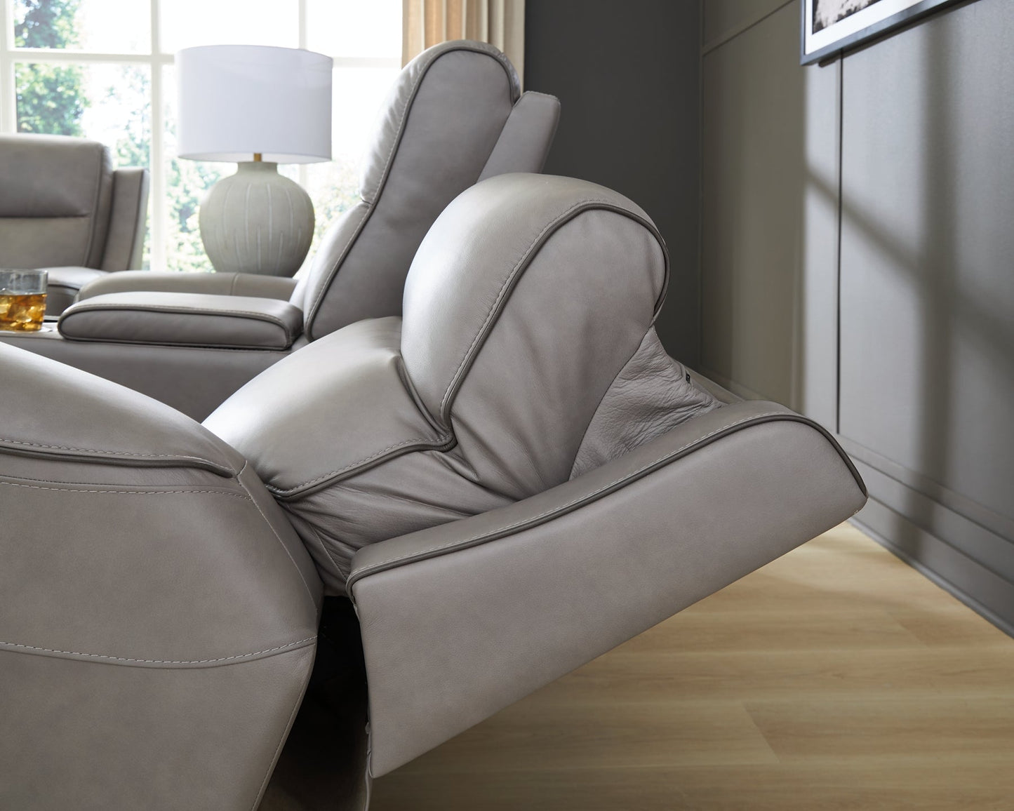 5Z-Comfort - Relaxation PWR REC Loveseat/CON/ADJ HDRST