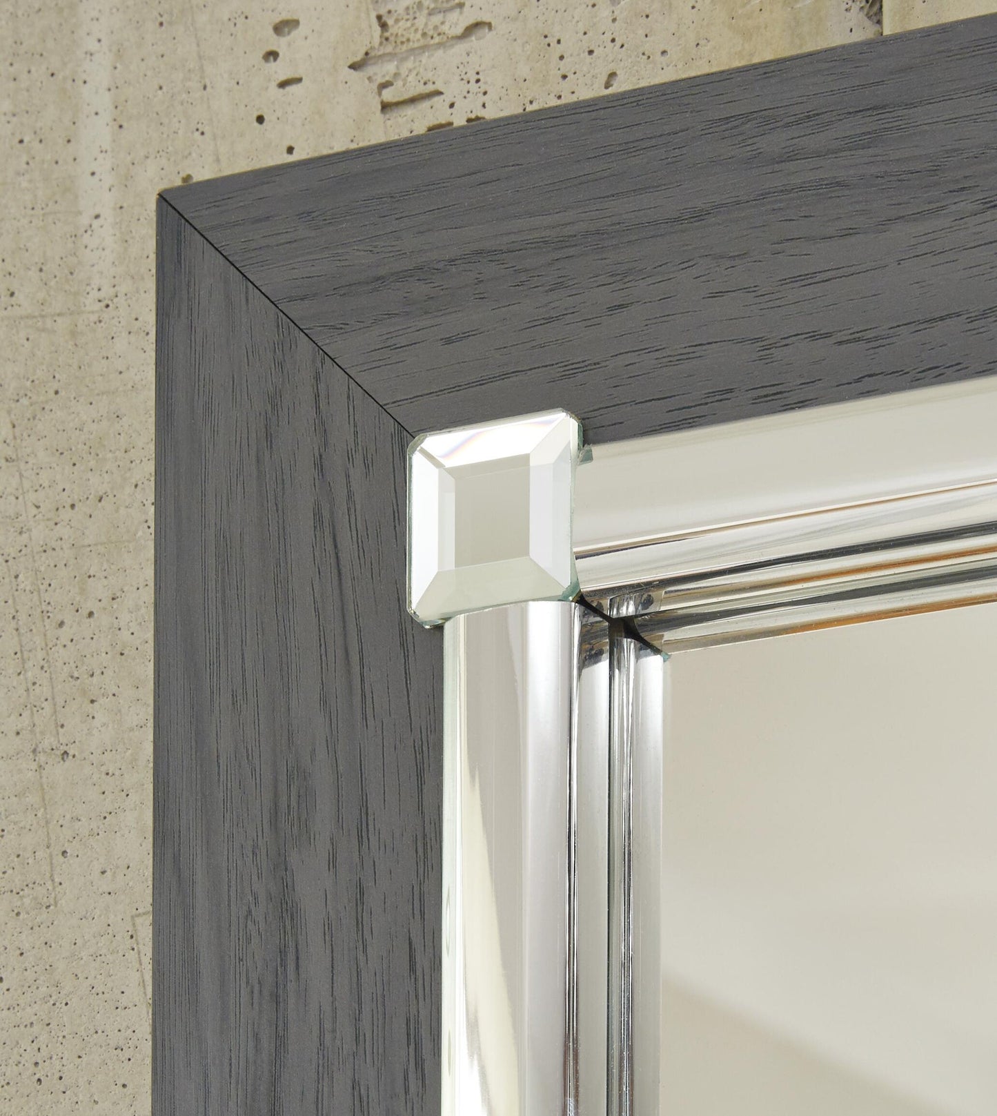 Lodanna Dresser and Mirror