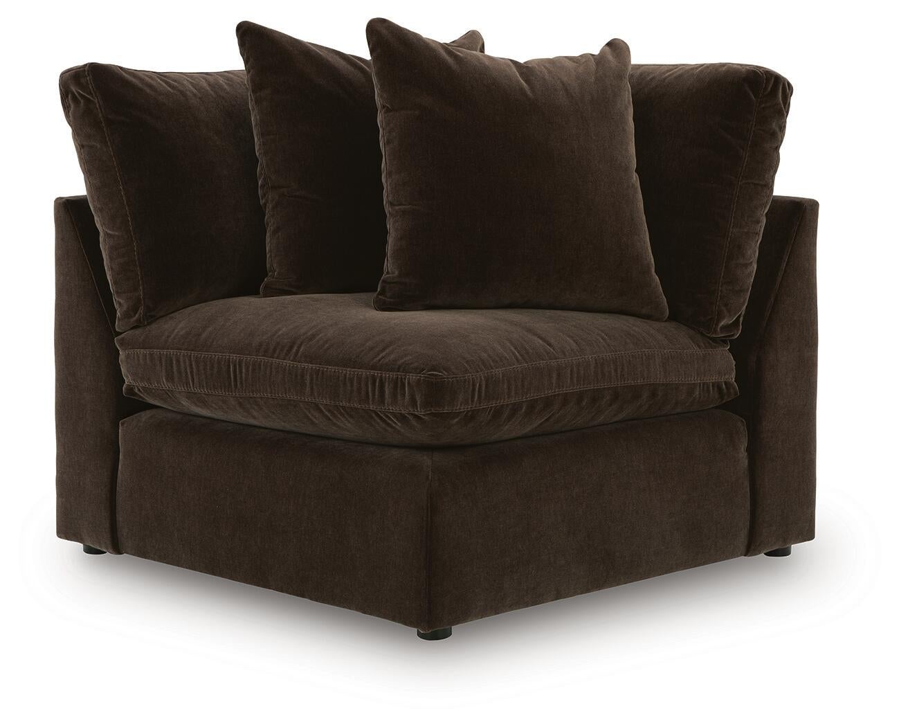 Maxton Heights 8-Piece Sectional